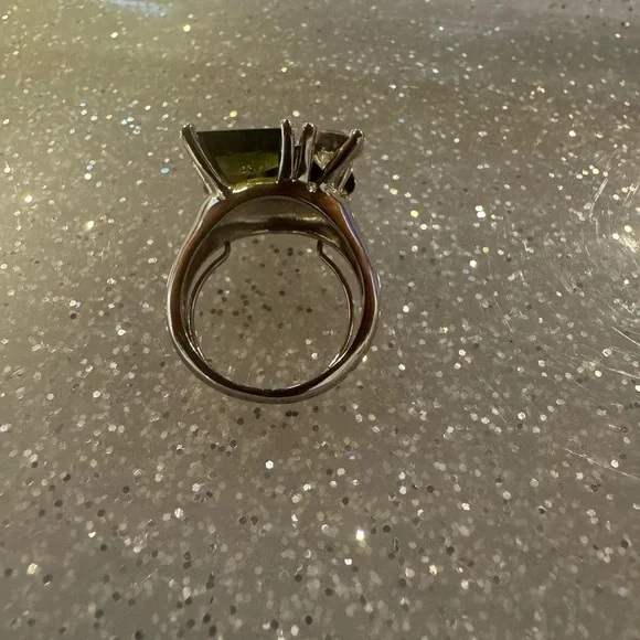 Unique Multicolor Gemstone Ring Size 6-8(adjustable inside) - Picture 4 of 5